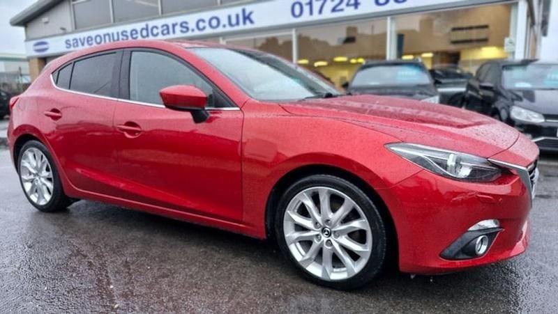 Used Mazda 3 Inclusive 2015 Red Hatchback