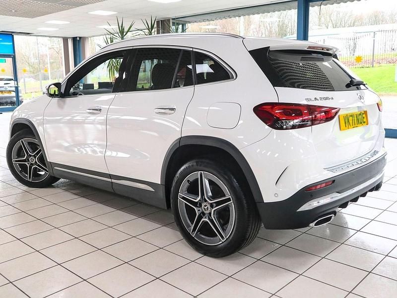 Used Mercedes GLA200 AMG Line Premium 150 HP (110 kW) 2022 White SUV
