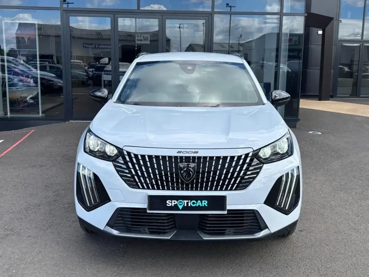 Used Peugeot 2008 Allure 129 HP (94 kW) 2025 White SUV