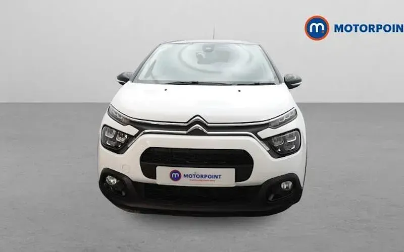 Used Citroën C3 PureTech 110 HP (80 kW) 2024 White Hatchback