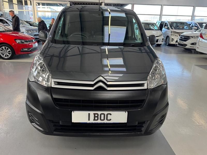 Used Citroën Berlingo 75 HP (55 kW) 2018 Grey MPV