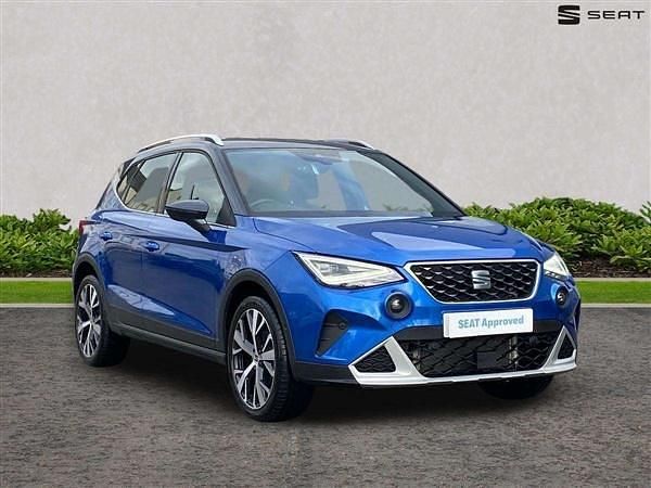 Blue Used 2024 Seat Arona Xperience Lux SUV | £18,500 (Fair price) - Image 1/4