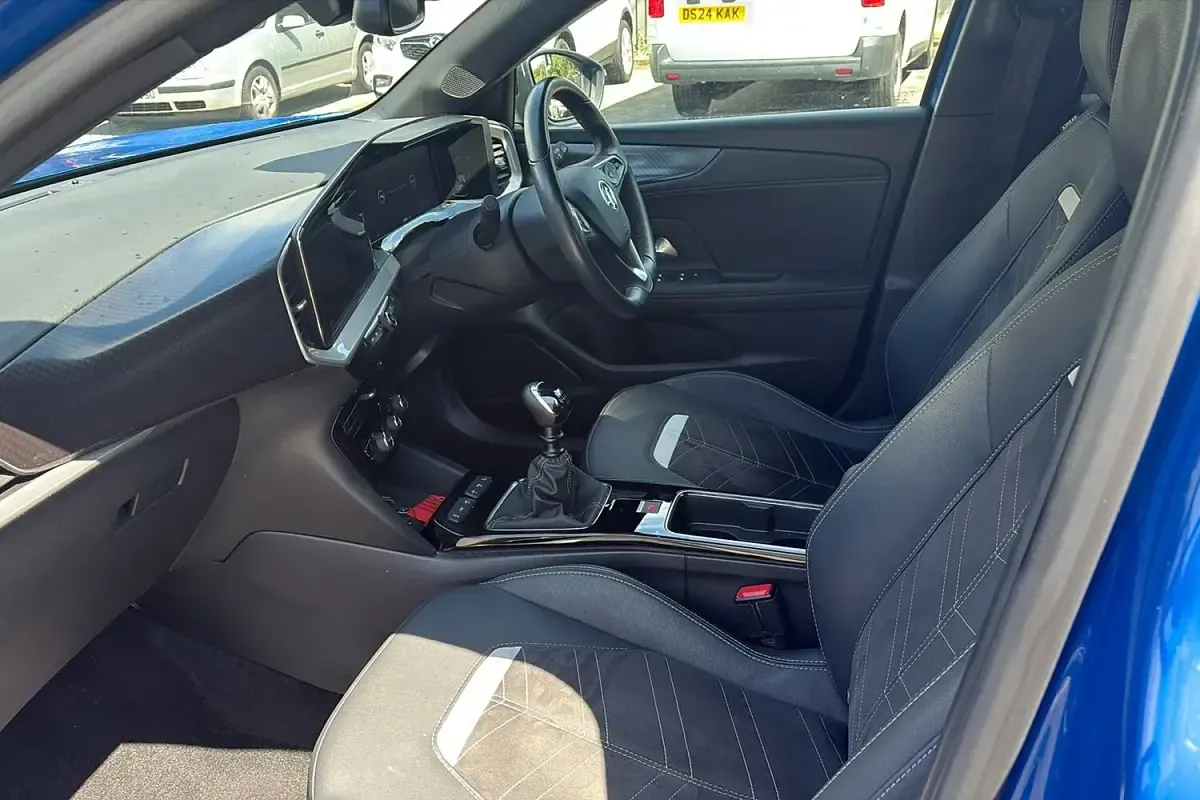 Used Vauxhall Mokka Ultimate 136 HP (100 kW) 2023 Blue SUV