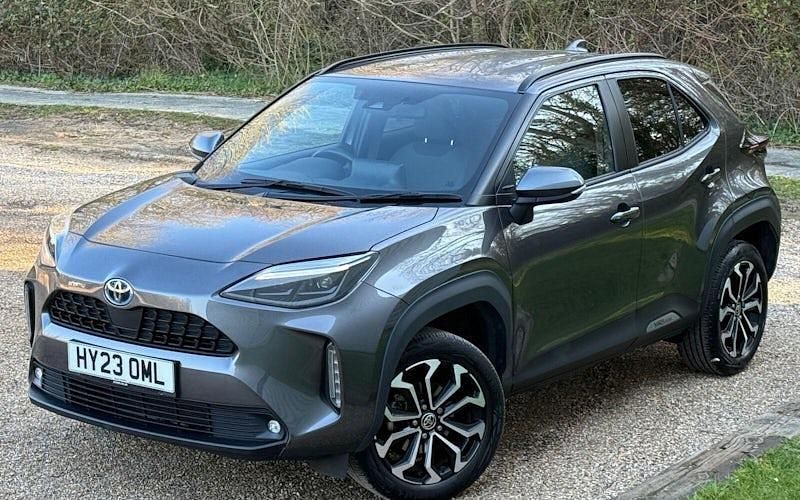 Used Toyota Yaris Hybrid Design 116 HP (85 kW) 2026 Estate