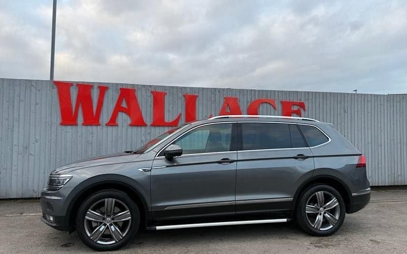 Used 2020 VW Tiguan Allspace SEL SUV | £23,995 (Fair price) - Image 1/4