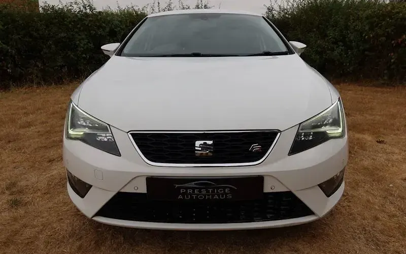 Used Seat Leon FR 150 HP (110 kW) 2014 White Hatchback