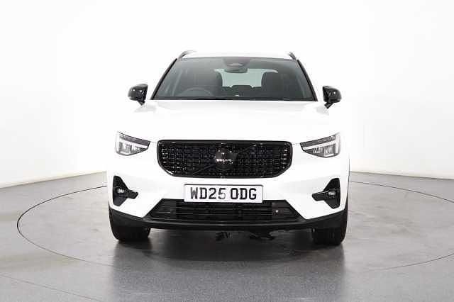 Used Volvo XC40 Plus 194 HP (142 kW) 2026 SUV