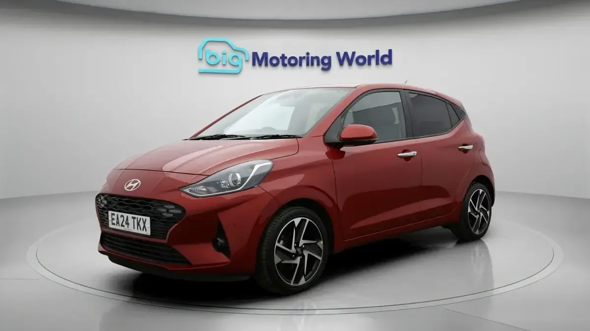 Używany Hyundai i10 Premium 67 KM (49 kW) 2023 Czerwony Hatchback
