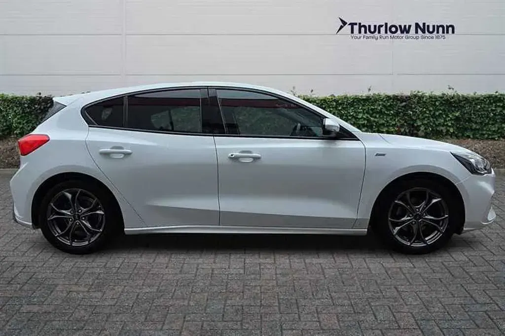 Used Ford Focus ST-Line 125 HP (91 kW) 2019 Hatchback