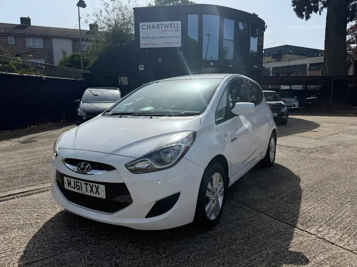 Used Hyundai ix20 Active 2011 White Hatchback