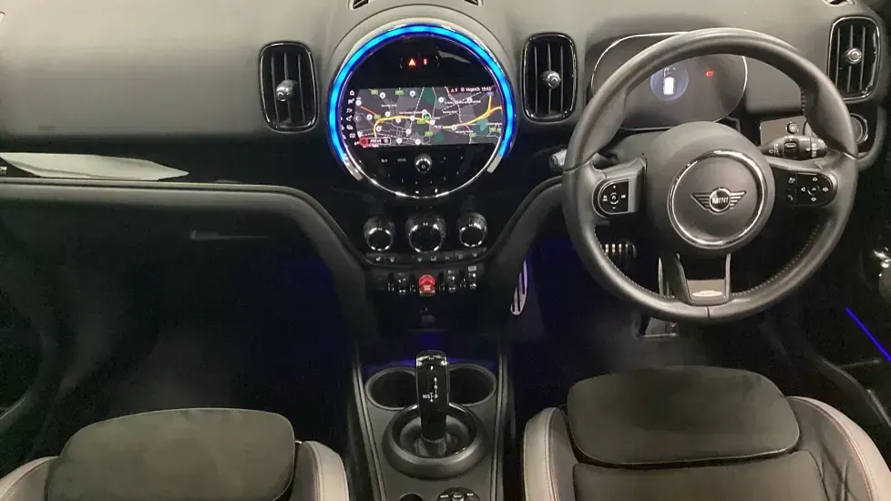 Used Mini Cooper Countryman 134 HP (98 kW) 2021 Black SUV