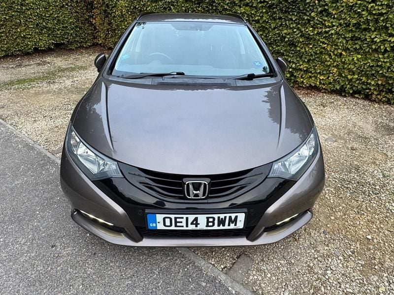 Brown Used 2014 Honda Civic SE Plus Estate | £5,995 (Good price) - Image 1/4