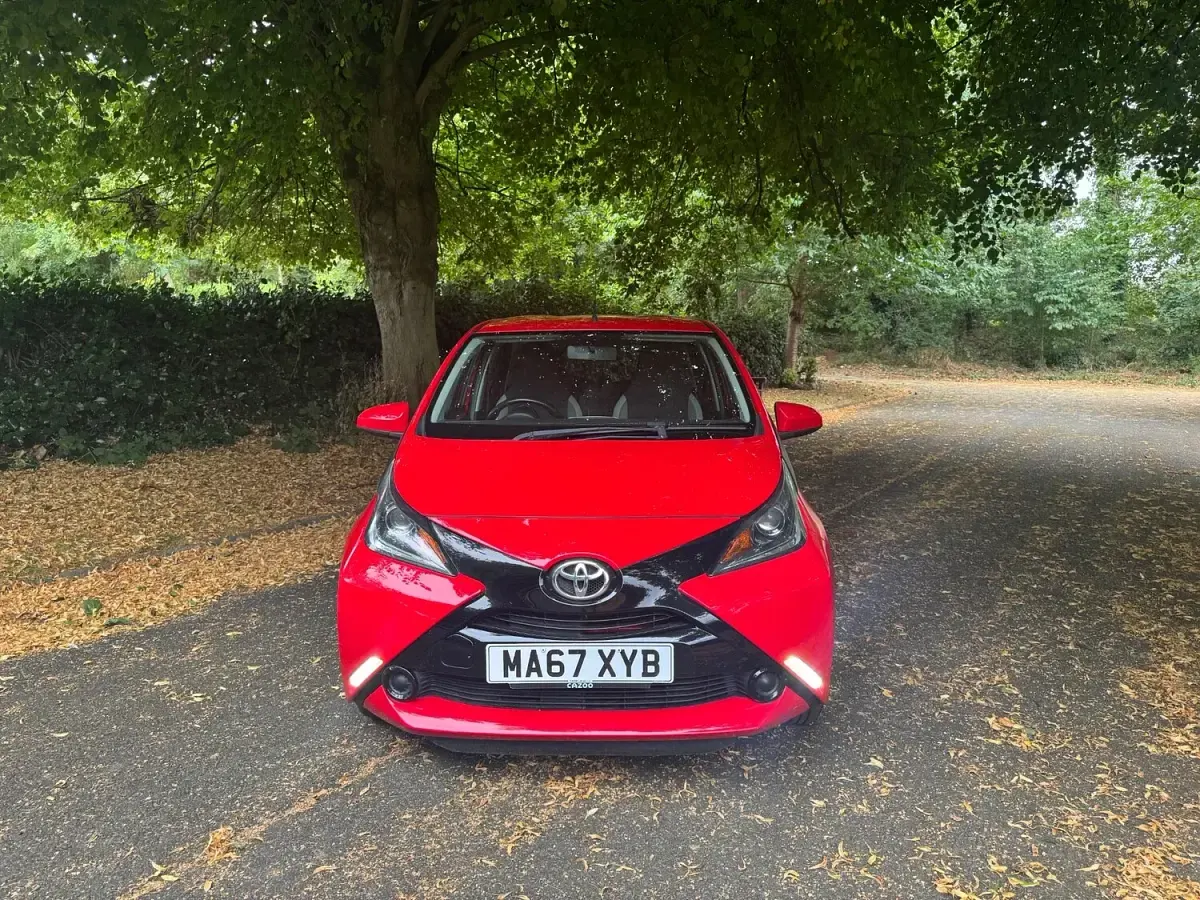 Used Toyota Aygo X-play 2018 Red Hatchback