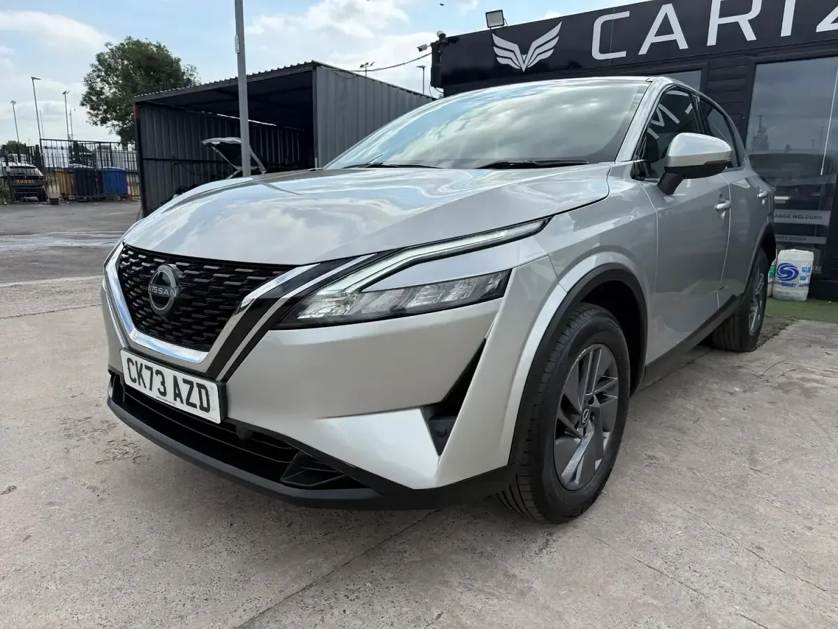 Used Nissan Qashqai Acenta Premium 2023 Silver SUV