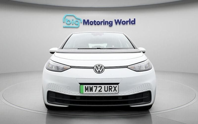 Used VW ID.3 Pure 110 kW (150 HP) 2021 White Hatchback