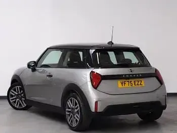 Used Mini Cooper Classic 114 kW (156 HP) 2025 Silver Hatchback
