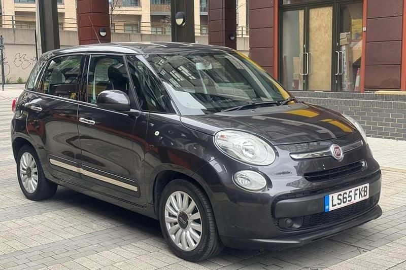Used Fiat 500L Pop Star 95 HP (69 kW) 2015 MPV