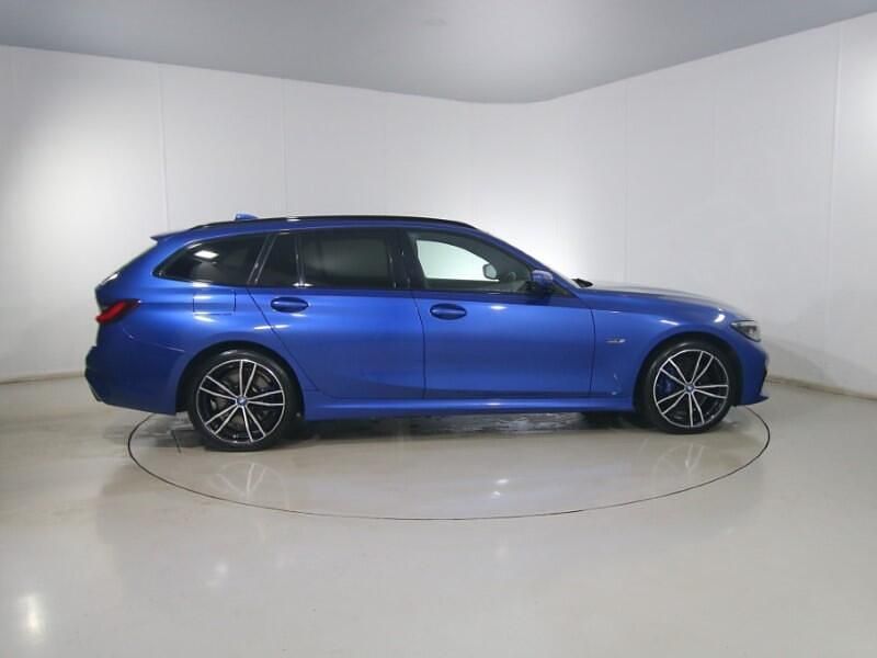Used BMW 330e M Sport 288 HP (211 kW) 2022 Blue Estate
