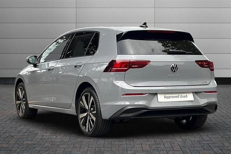 Used VW Golf VIII Match 150 HP (110 kW) 2025 Moonstone grey Hatchback