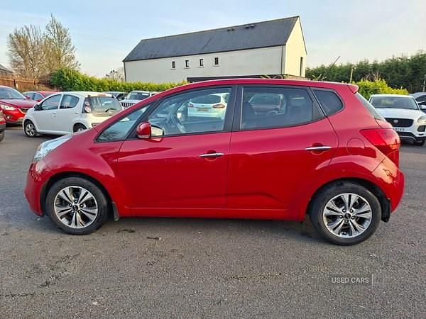 Used Kia Venga 128 HP (94 kW) 2018 Red Hatchback