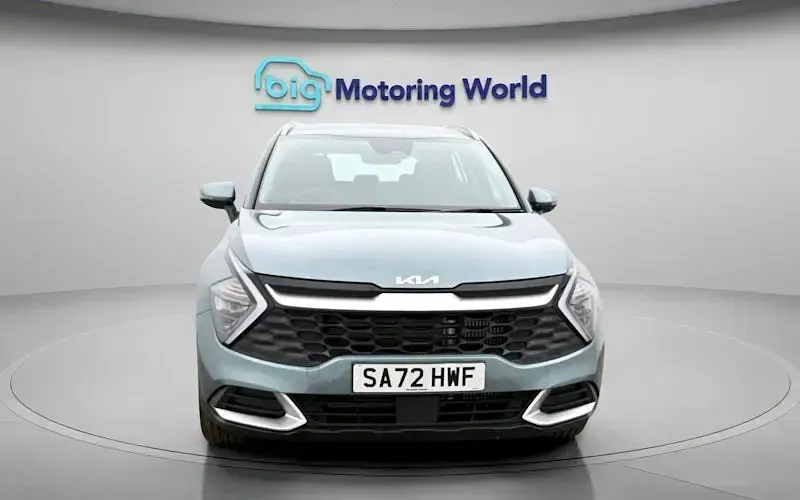 Usado Kia Sportage 150 HP (110 kW) 2022 Cinzento SUV