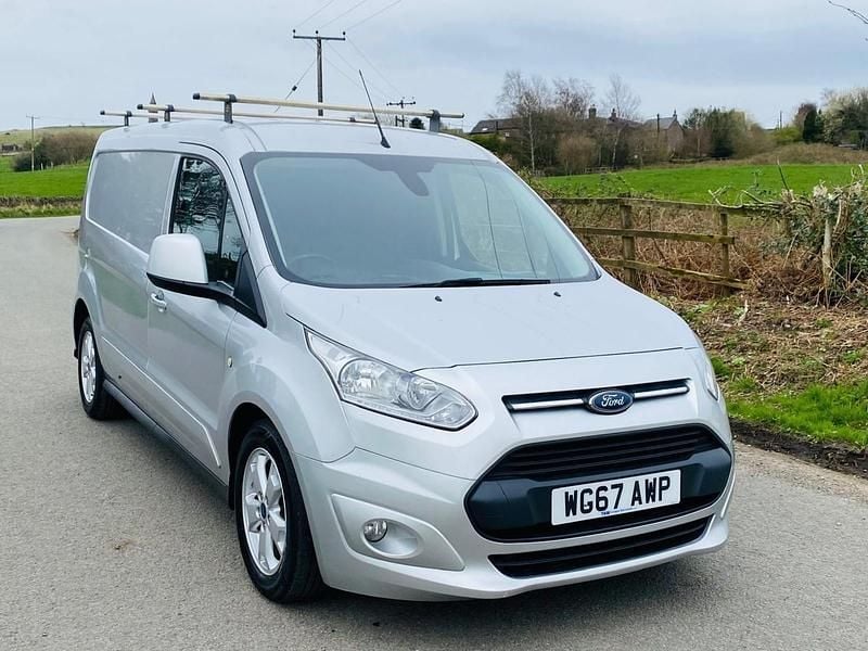 Used Ford Transit Connect Limited 120 HP (88 kW) 2017 Silver MPV
