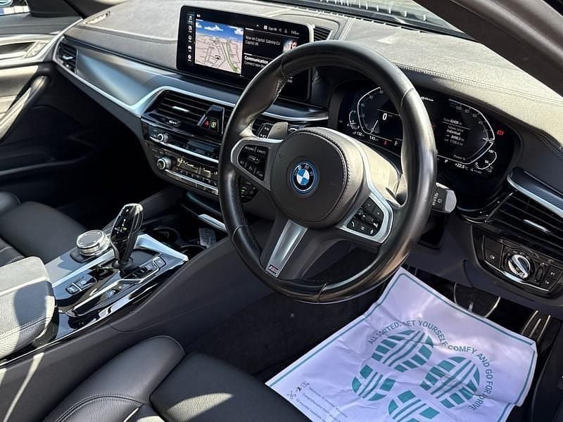 Used BMW 530e M Sport 288 HP (211 kW) 2022 Black Estate