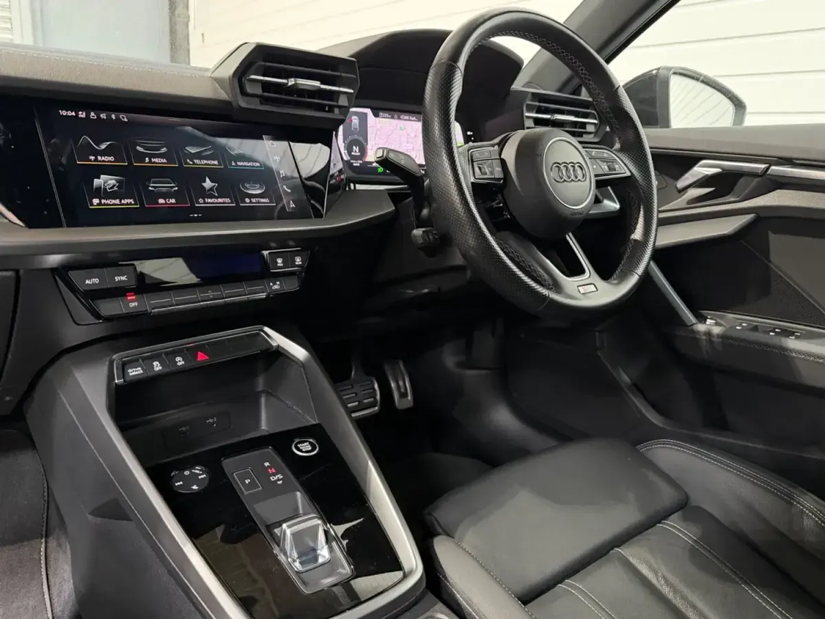 Usado Audi A3 S-Line 150 HP (110 kW) 2022 Preto Sedan