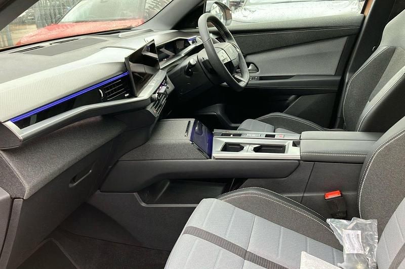 Used Vauxhall Grandland X Ultimate 136 HP (100 kW) 2025 Brown SUV