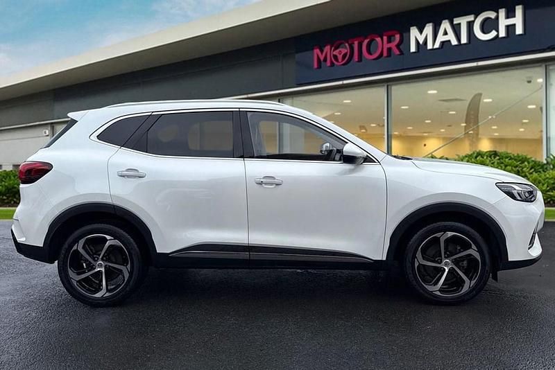 Used MG HS Trophy 2024 White SUV