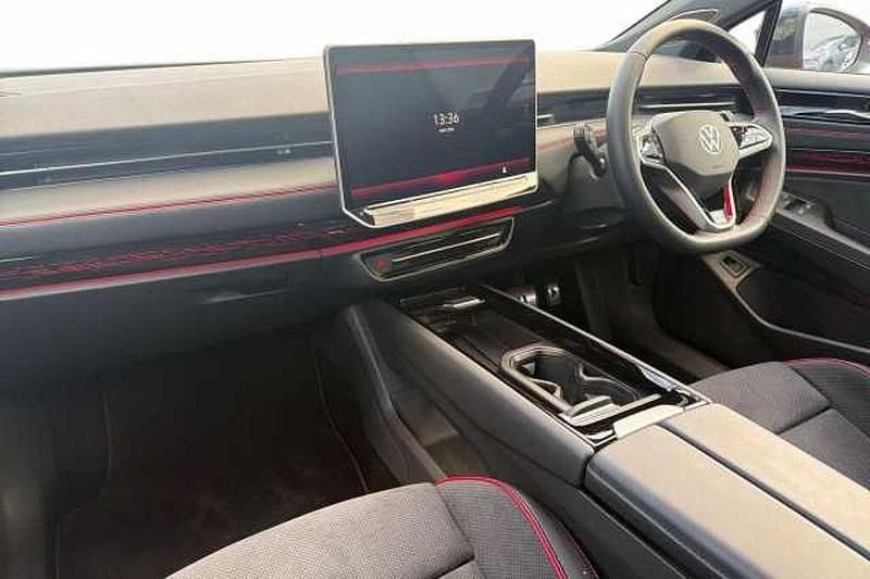 Used VW ID.7 GTX 250 kW (340 HP) 2025 Kings red with black roof Hatchback