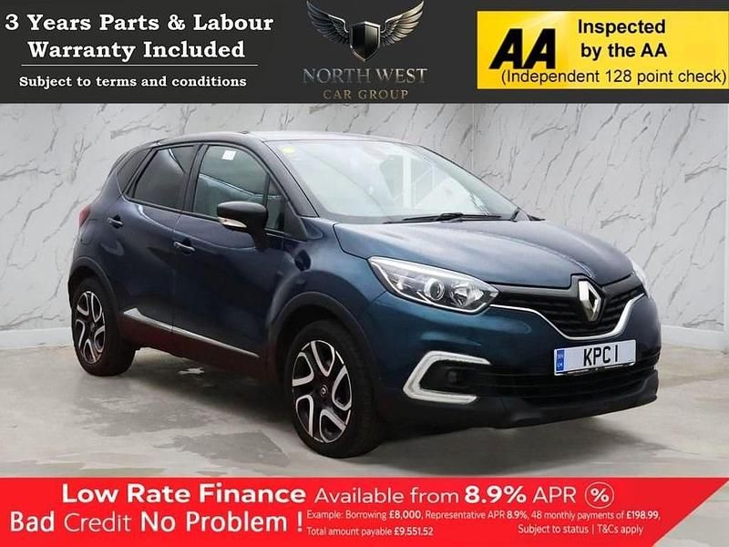 Used Renault Captur Iconic 90 HP (66 kW) 2019 Blue/black SUV