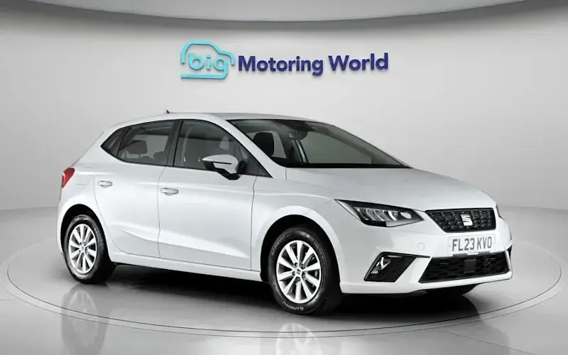 Used Seat Ibiza SE 80 HP (58 kW) 2023 White Hatchback