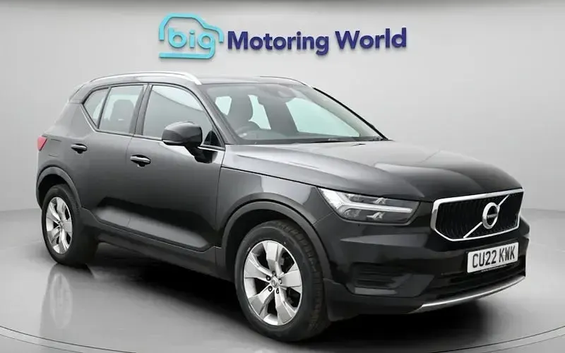 Second-hand Volvo XC40 Momentum 163 CP (119 kW) 2021 SUV