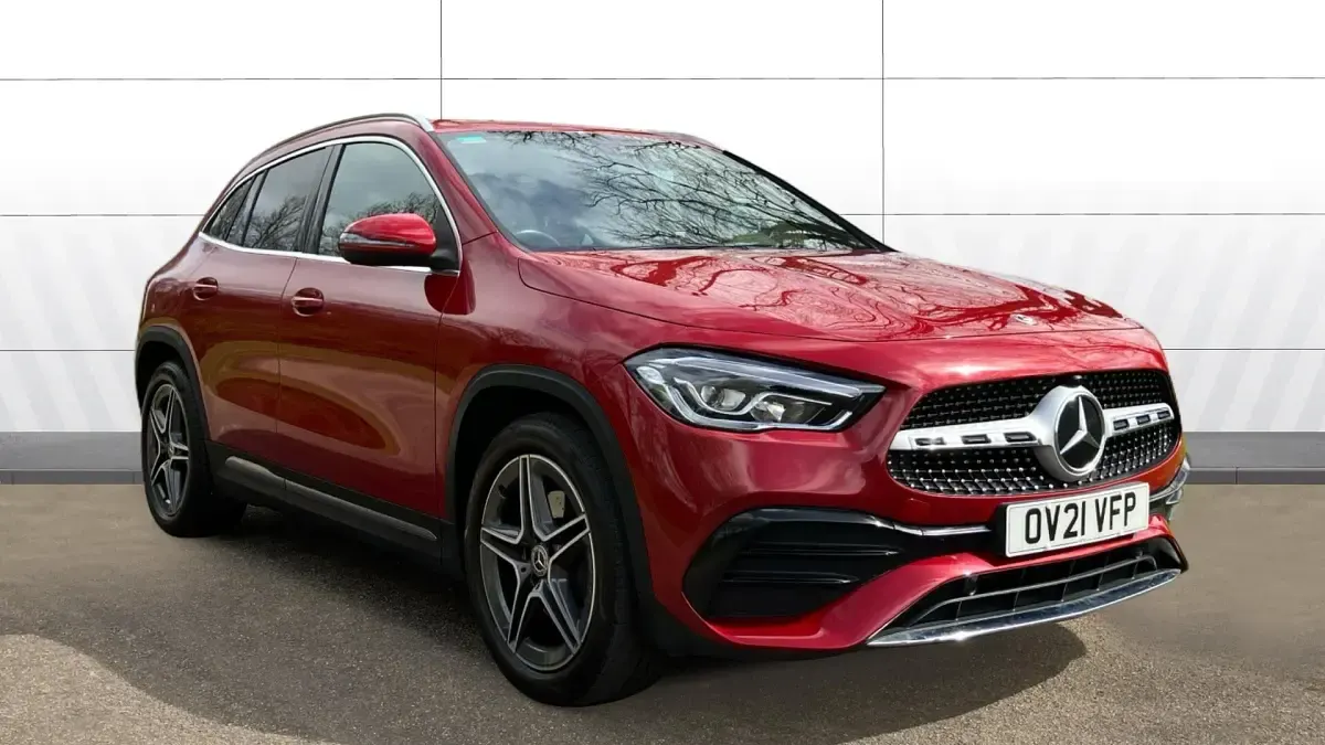 Usado Mercedes GLA200 AMG line 163 HP (119 kW) 2021 Vermelho SUV