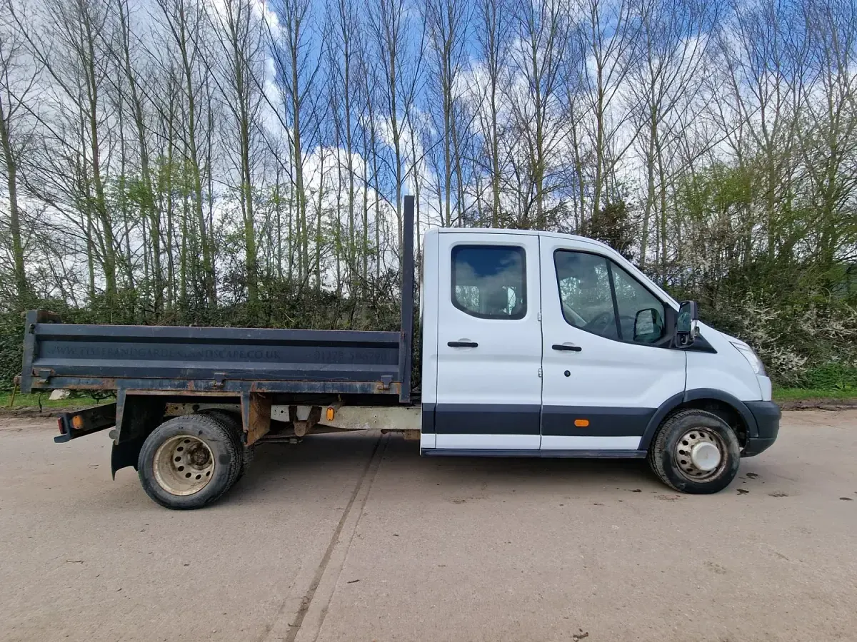 Usado Ford Transit 125 HP (91 kW) 2015 Branco Cabrios