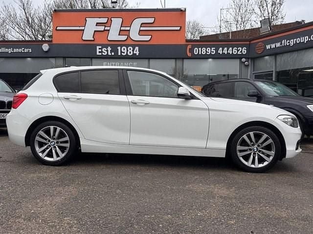 Used BMW 118 Sport Line 136 HP (100 kW) 2015 Hatchback