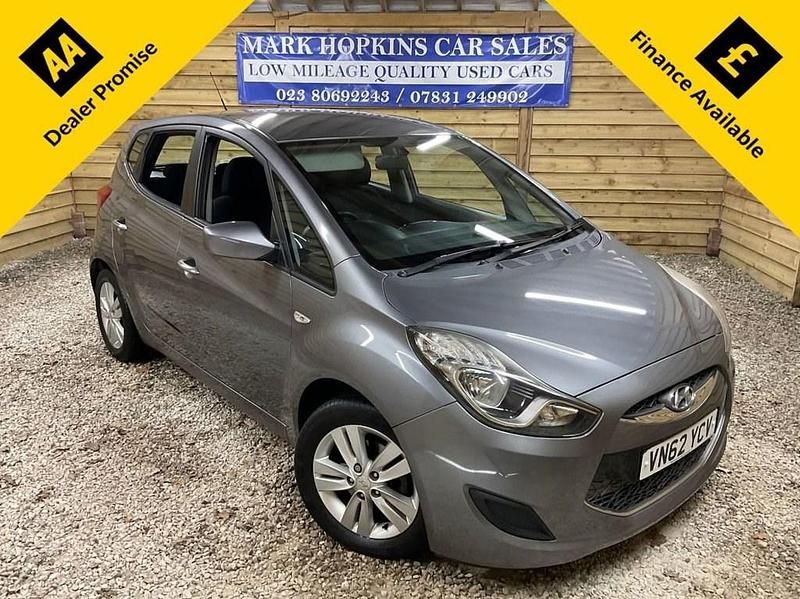 Used Hyundai ix20 Active 123 HP (90 kW) 2012 Grey Hatchback