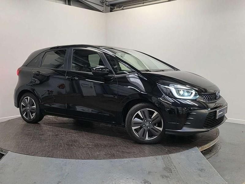 Begagnad Honda Jazz Advance 122 HK (89 kW) 2024 Svart Halvkombi