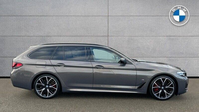 Used BMW 520 M Sport 187 HP (137 kW) 2022 Grey Estate