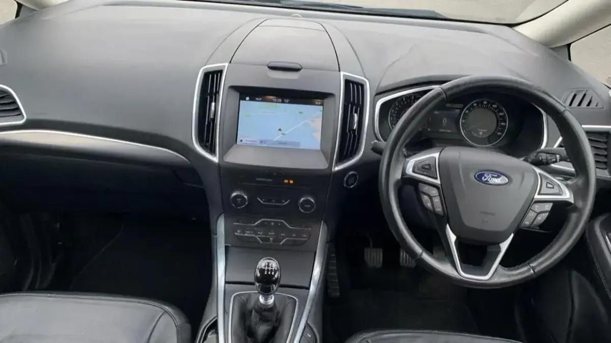 Usado Ford Galaxy Titanium X 148 HP (108 kW) 2018 Azul Monovolume