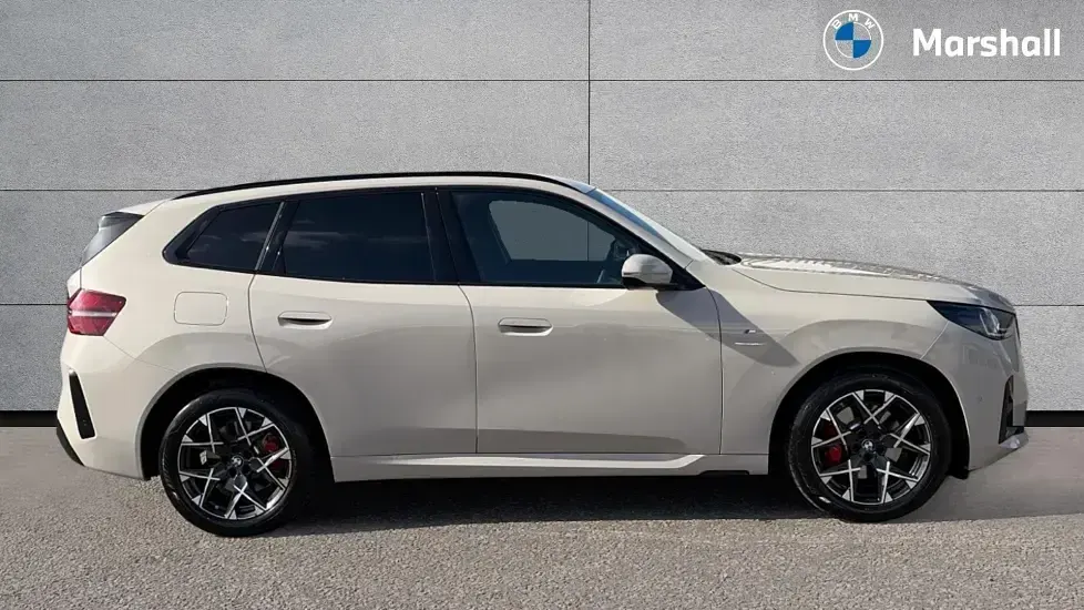 Usado BMW X3 M Sport 299 HP (219 kW) 2025 Cinzento SUV