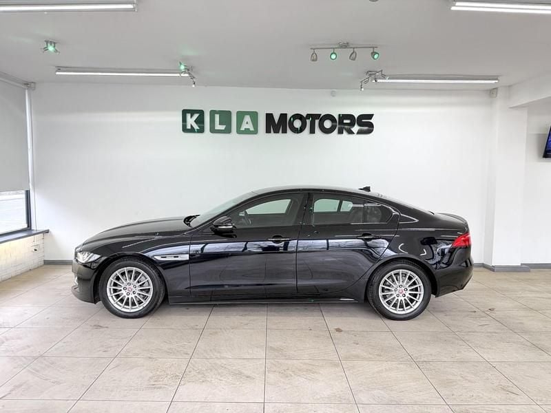 Used Jaguar XE R-Sport 180 HP (132 kW) 2015 Black Sedan