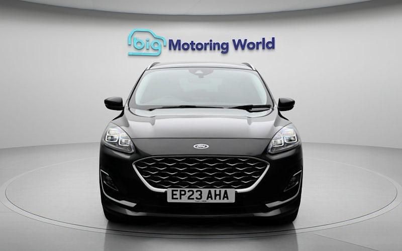Begagnad Ford Kuga Vignale 190 HK (139 kW) 2023 SUV