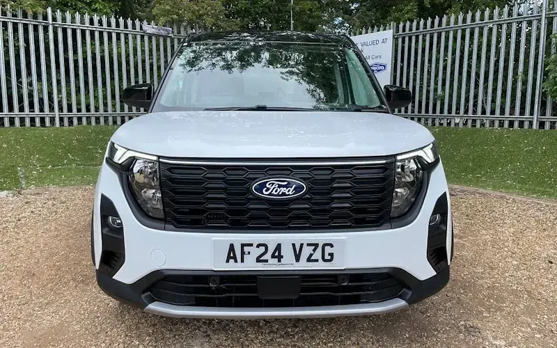 New Ford Tourneo Courier Active 125 HP (91 kW) 2026 MPV