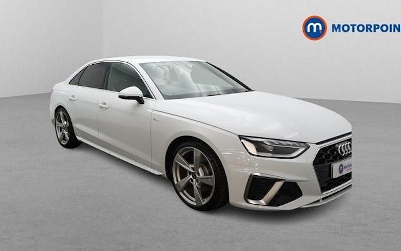 Begagnad Audi A4 S-Line 163 HK (119 kW) 2025 Sedan