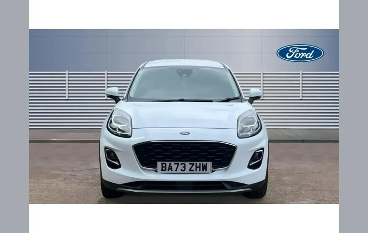 Used Ford Puma Titanium 123 HP (90 kW) 2024 White SUV