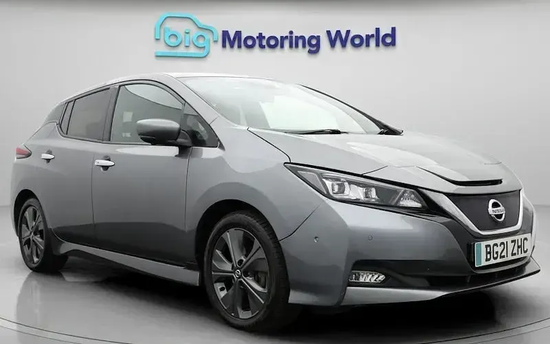 Used Nissan Leaf Tekna 110 kW (150 HP) 2021 Hatchback