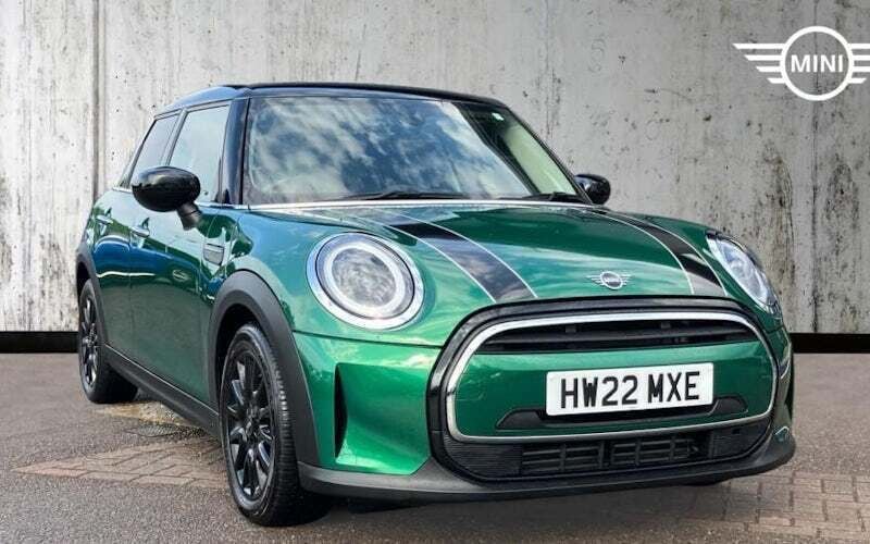 British racing green iv Used 2022 Mini Cooper Classic Hatchback | £18,315 (Fair price) - Image 1/4