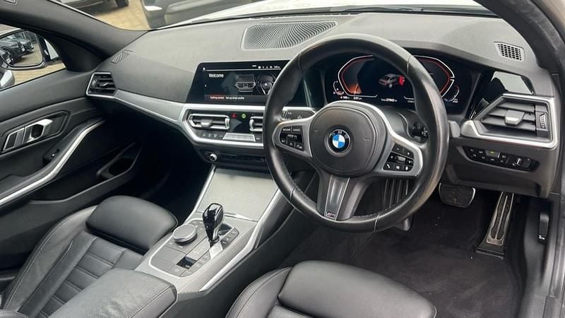Image 4/4